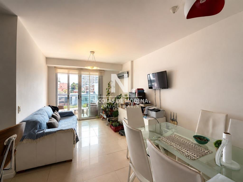 En venta apartamento con agradable vista de 2 en