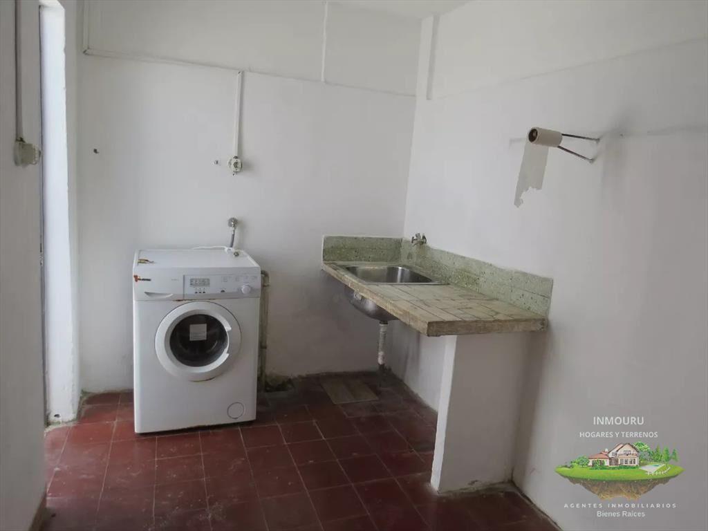 Venta de casa en el centro de Minas