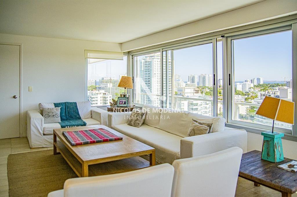 Excelente departamento en Punta del Este