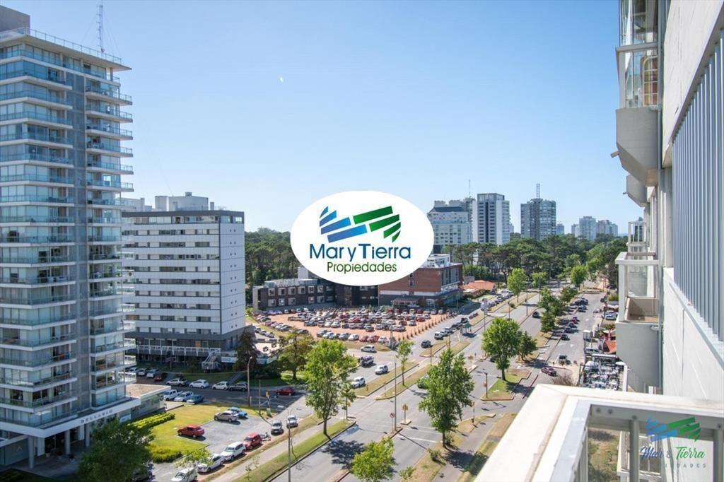 Vendo apartamento 3 dormitorios Roosevelt Punta