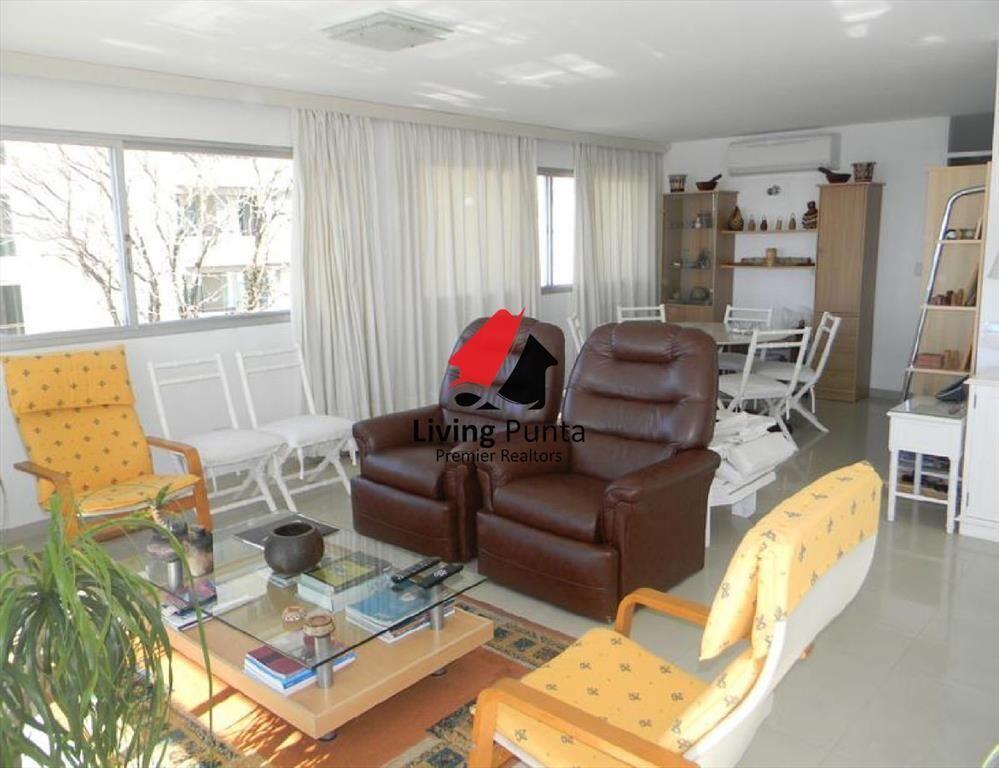 Apartamento en Peninsula, 3 dormitorios *