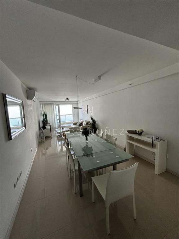 Apartamento en Punta del Este, Brava