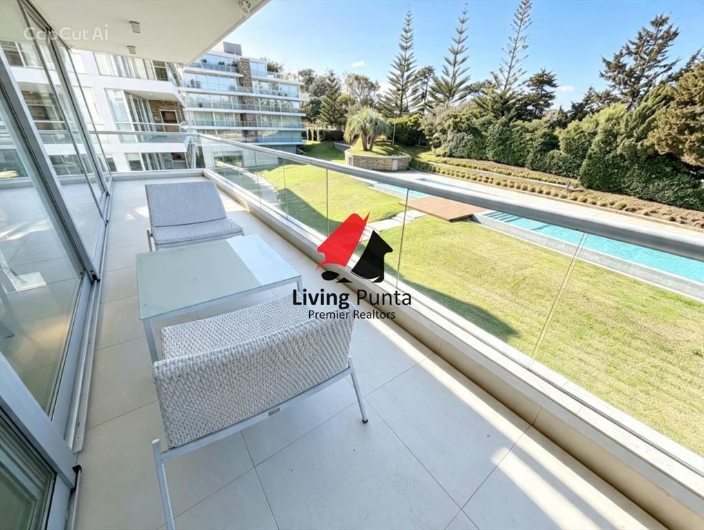 espectacular apartamento de 2 suitesaa, en playa brava