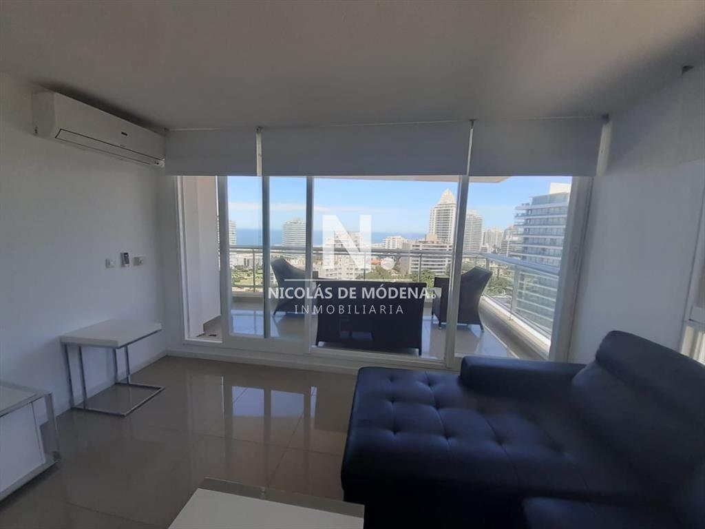 Departamento en venta en Torre de jerarquía a de