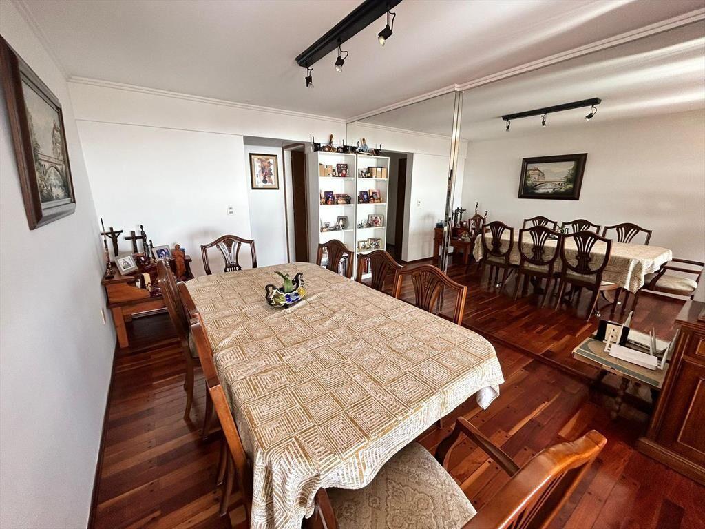 Golf, piso alto, 110 m2 , equipado , 3 dormitorios, garaje