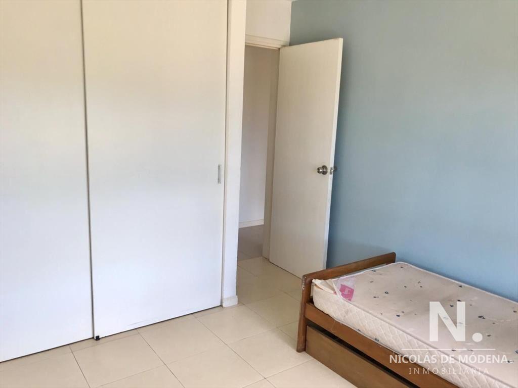 VENTA DE CASA DE 3 DORMITORIOS EN JARDINES DE CORDOBA PUNTA