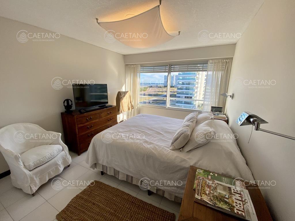 Venta apartamento 3 dormitorios Tiburón II Brava