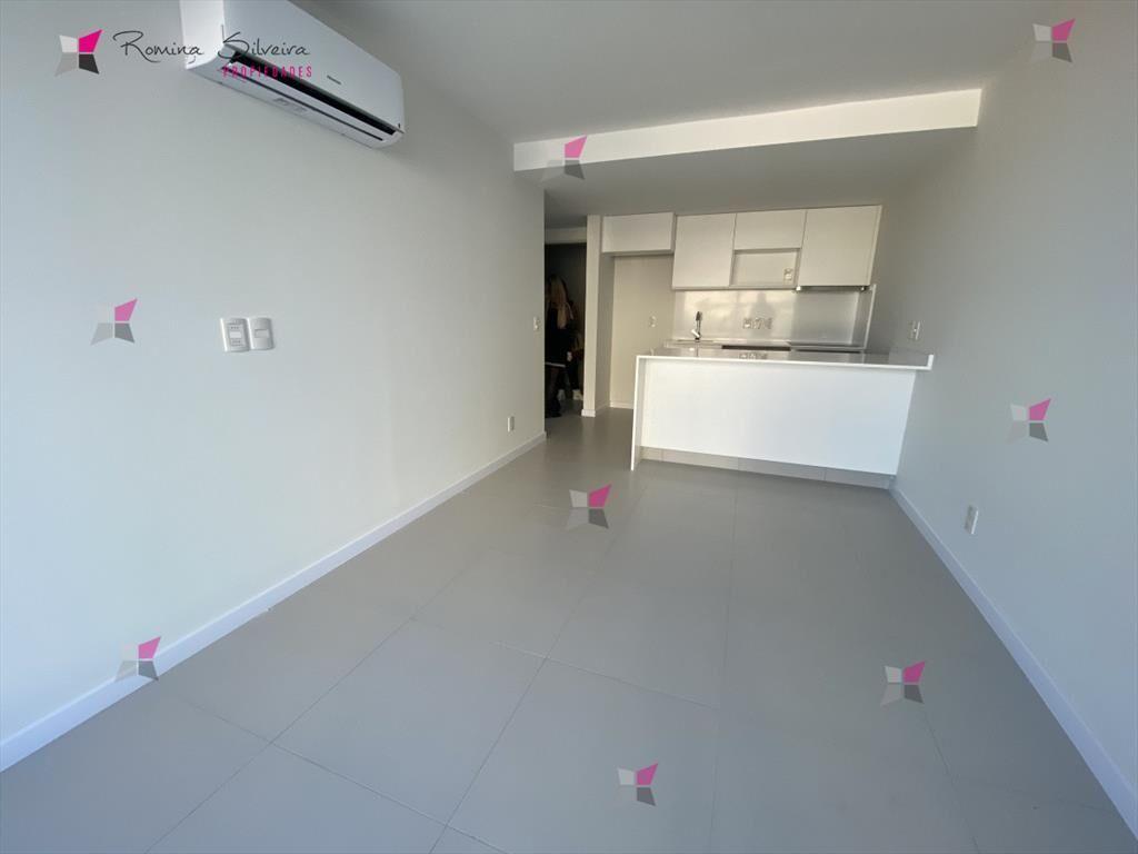 VENTA DE APARTAMENTO DE 1 DORMITORIO EN MANSA DEL