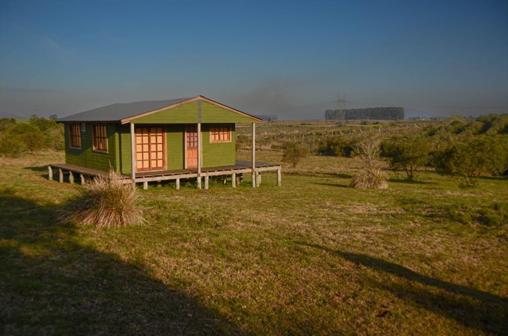 Venta chacra en zona con vistas, dos casas.