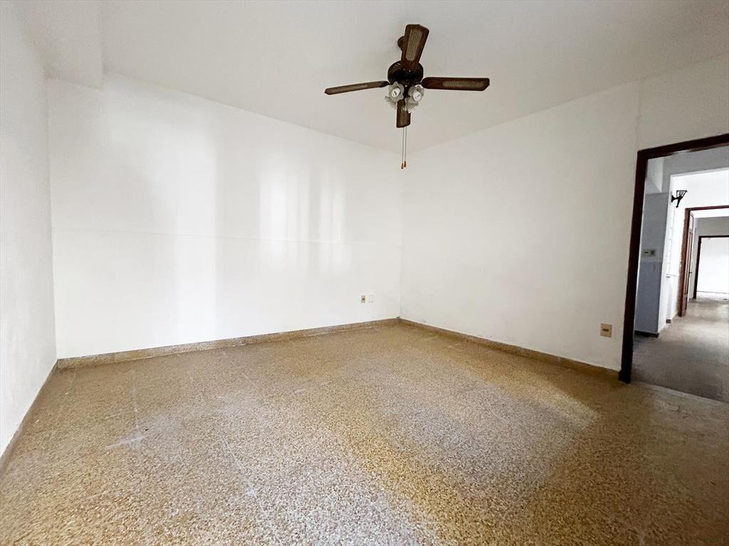 Apartamento de 2 dormitorios con patio a la venta en Buceo