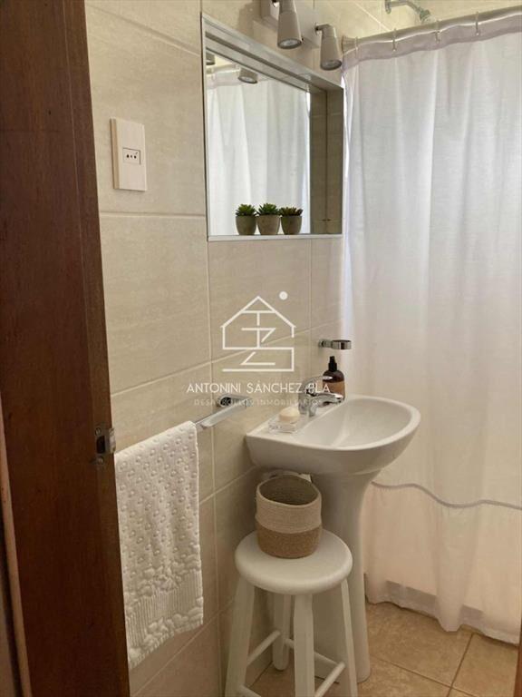 VENTA HERMOSO APTO A PASOS DE LA BRAVA