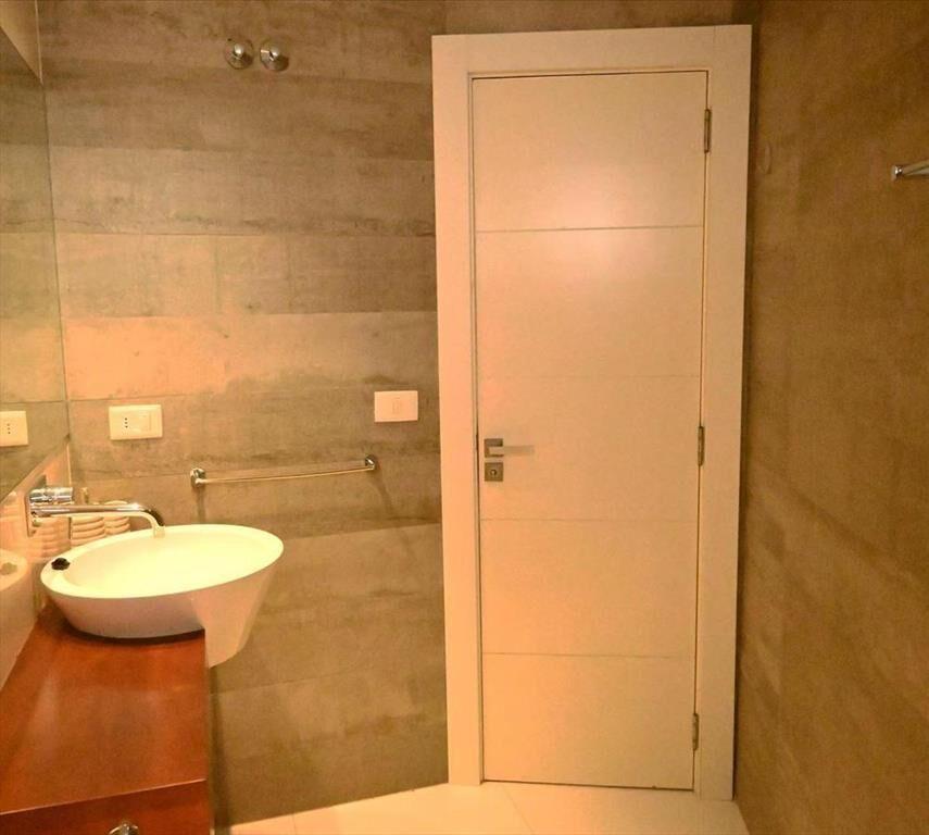 Venta 2 dormitorios 2 baños + Garage - Golf con renta