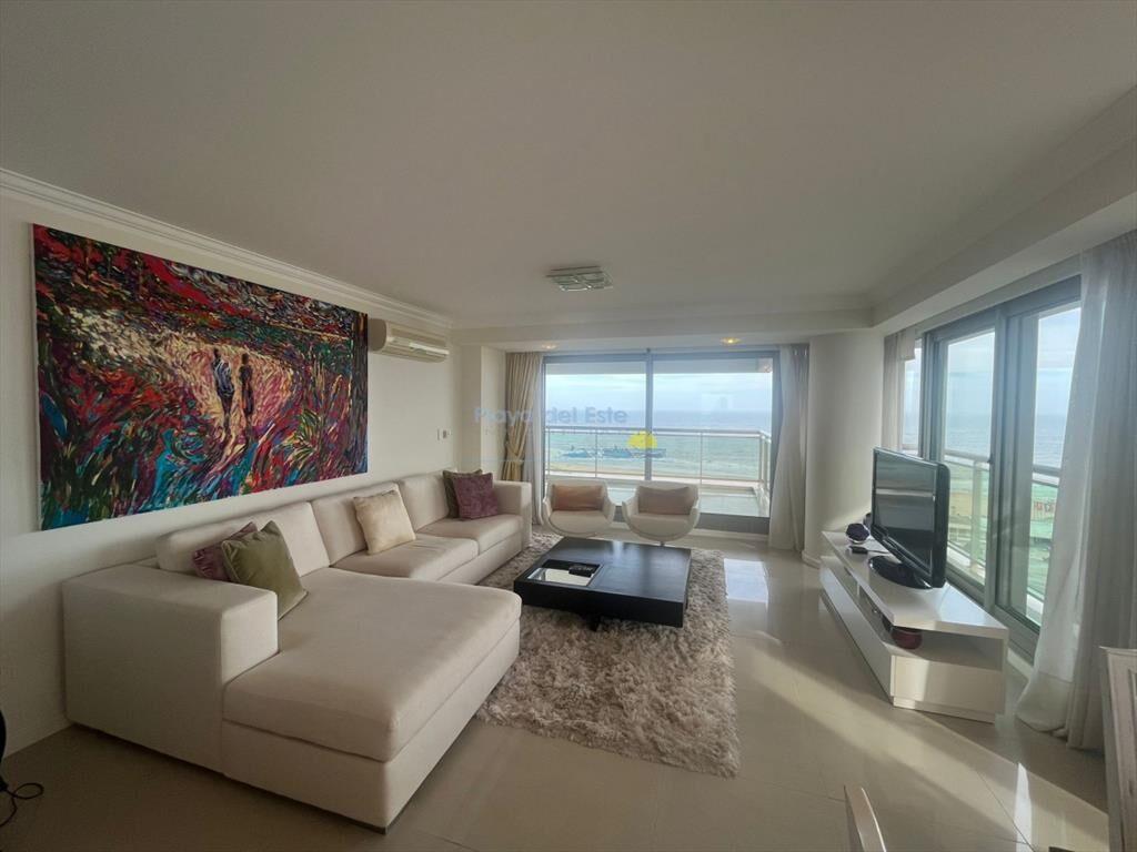 Apartamento en alquiler temporal de 3 dormitorios
