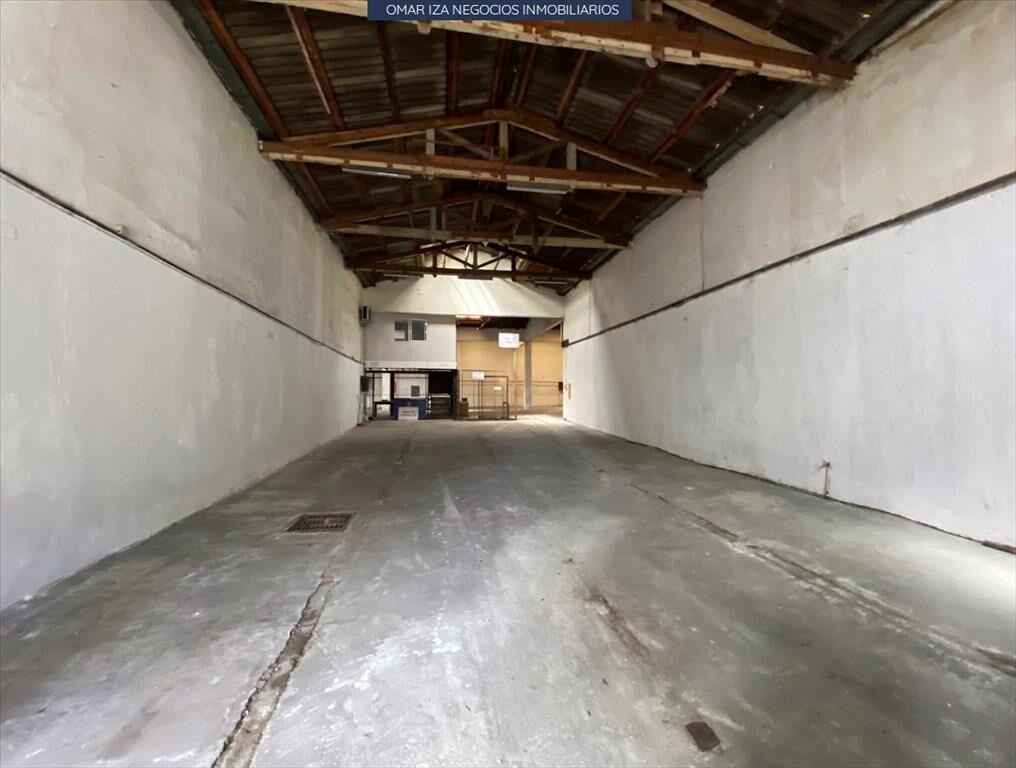 VENTA con renta local industrial deposito galpon atahualpa