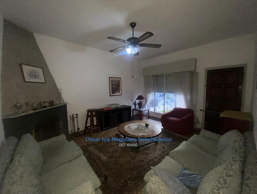 Venta casa prox Mercado Modelo 3 dormitorios con apto