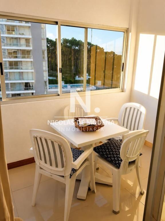 En venta apartamento de 2 dormitorios en torre en