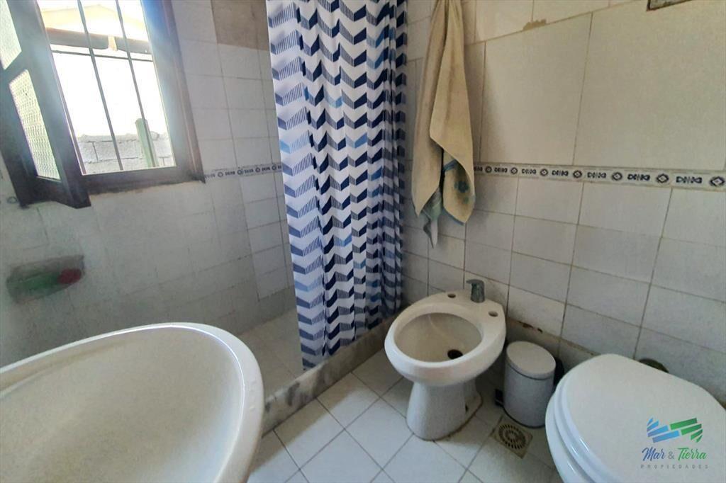 Venta de casa 3 dormitorios en barrio cantegril
