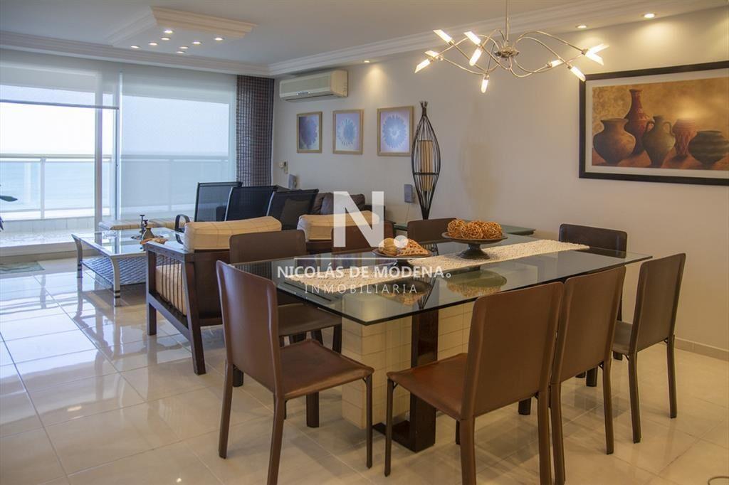 Departamento de 3 dormitorios en venta con vista