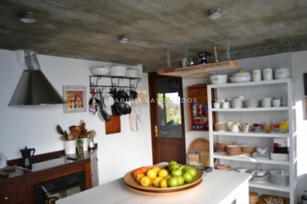Casa en venta de 4 dormitorios en Montoya, La