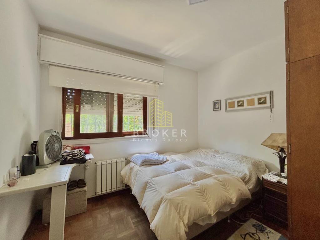 Venta casa punta del este 4 dormitorios piscina