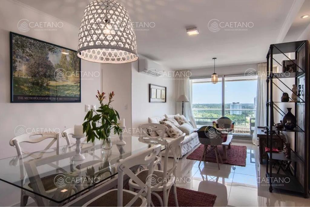 Excepcional apartamento con hermosa vista en