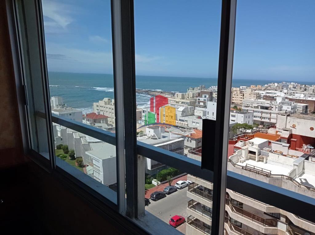 Apartamento en Península - Punta del Este