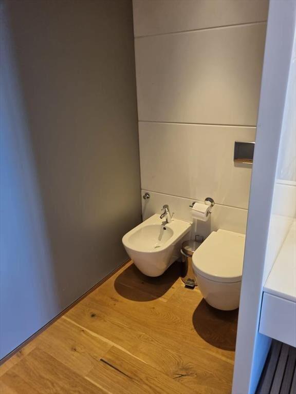 Rambla y 26, piso alto, reciclado, 171 m2, garaje !!
