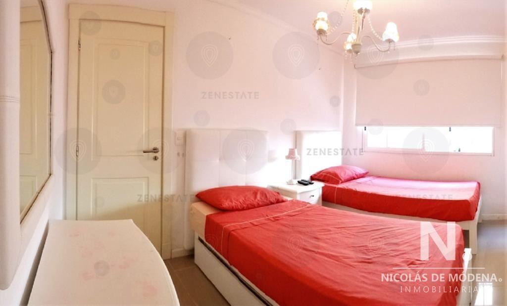 Venta de Apartamento 4 dormitorios en Península, Punta del