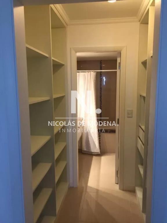 Impecable departamento, comodo e iluminado.