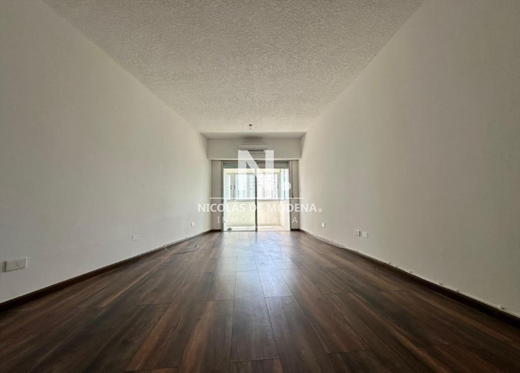 Se vende apartamento de 3 dormitorios en Punta