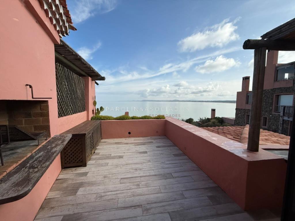 Duplex en venta en Marina del Este, Punta Ballena