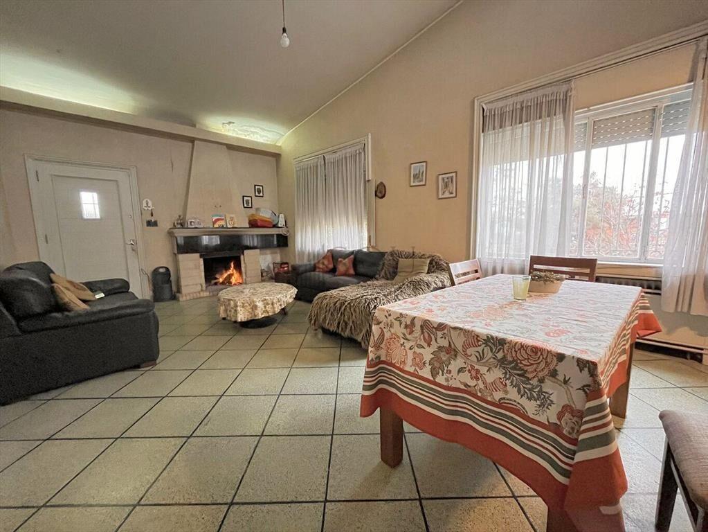 Venta casa 4 dormitorios 2 baños Punta de Rieles