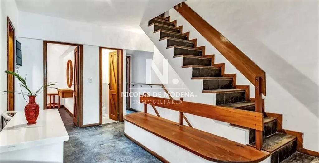 Apartamento de 4 Dormitorios en el Corazón de