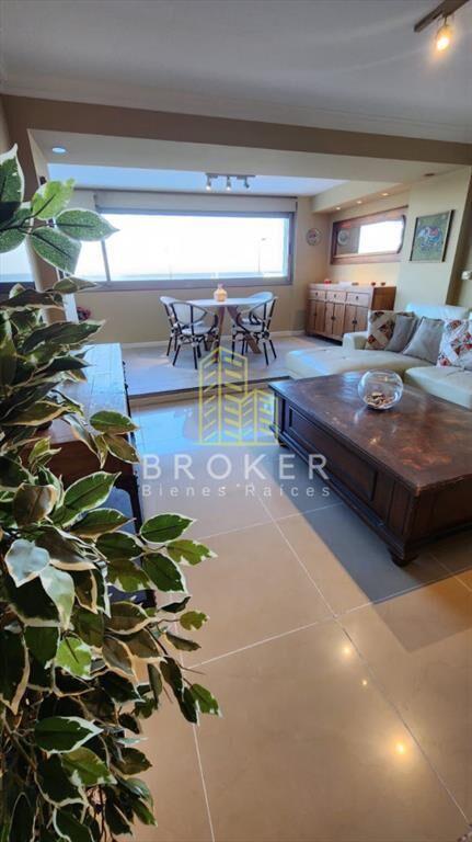Venta Apartamento 3 dormitorios Vista al Mar en