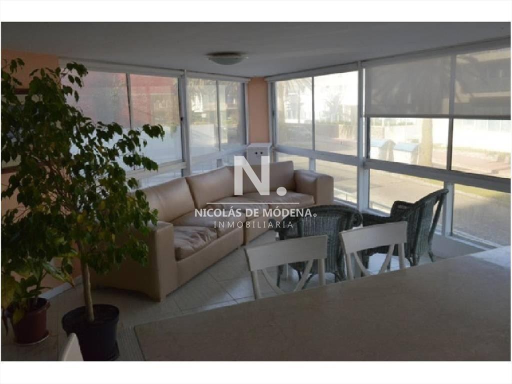 Playa de los Ingleses, departamento en venta.