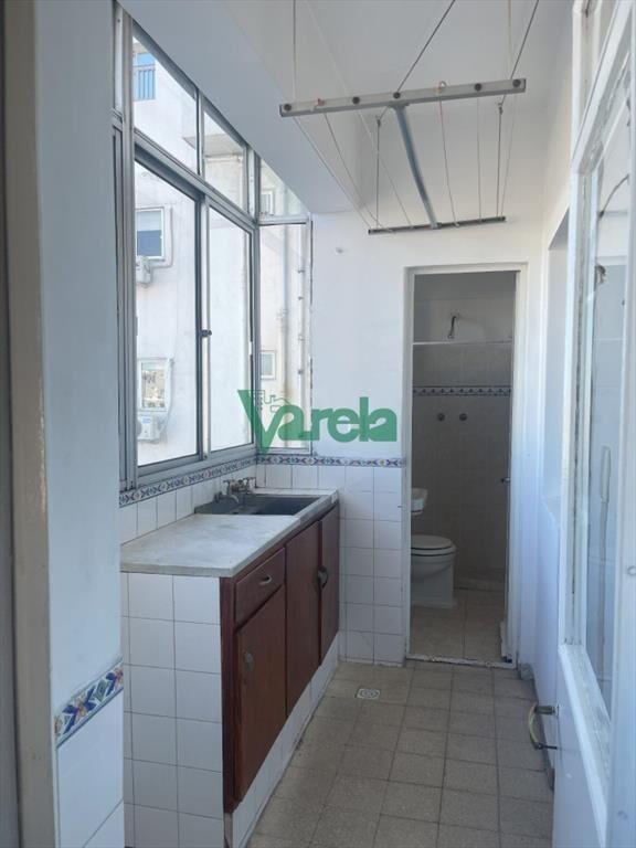 Apartamento alquiler Cordon sobre 18 de Julio 3 y