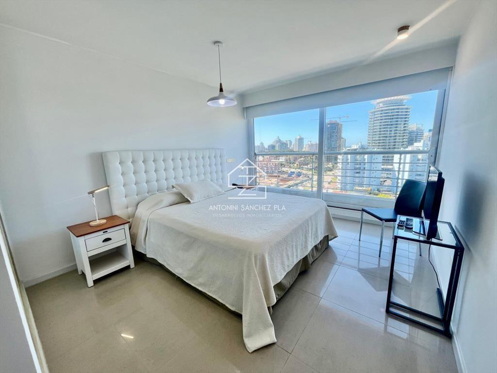 VENTA APARTAMENTO 3 DORMITORIO PUNTA DEL ESTE