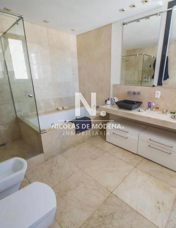 Penthouse en primera fila Puerto, Punta del Este