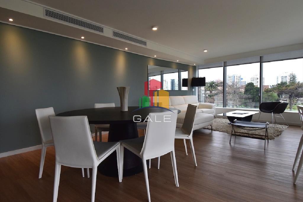 Excelente apartamento 3 dormitorios en suite Punta del Este