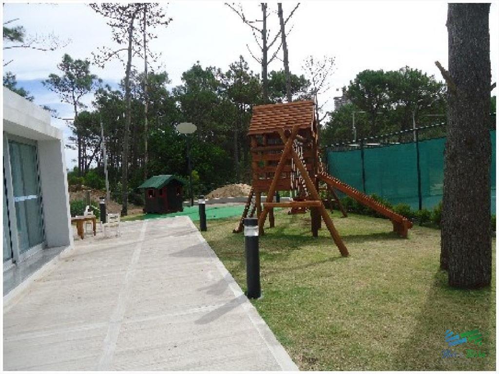 Vendo apartamento 2 dormitorios con vista al mar