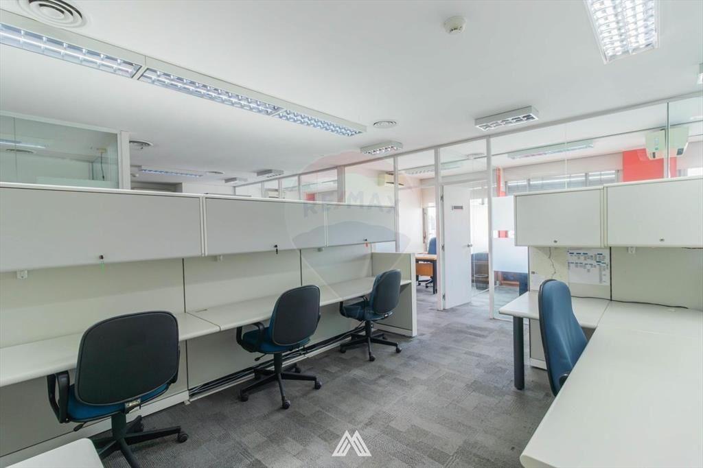 ALQUILER DE OFICINA EQUIPADA EN CIUDAD VIEJA