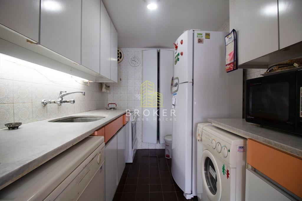 Venta de apartamento 3 dormitorios en peninsula.