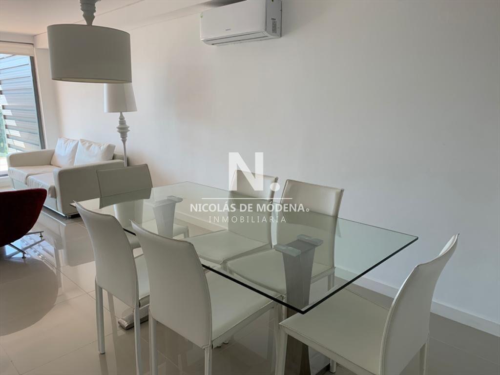 Excelente departamento en Punta del Este