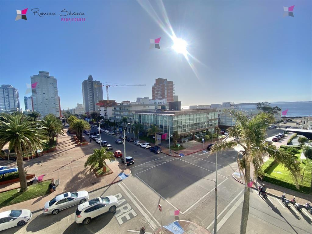 VENTA APARTAMENTO 3 DORMITORIOS PENINSULA PUNTA