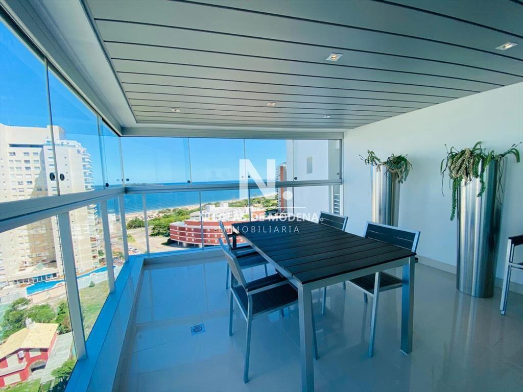 MIAMI BOULEVARD ESQUINERO