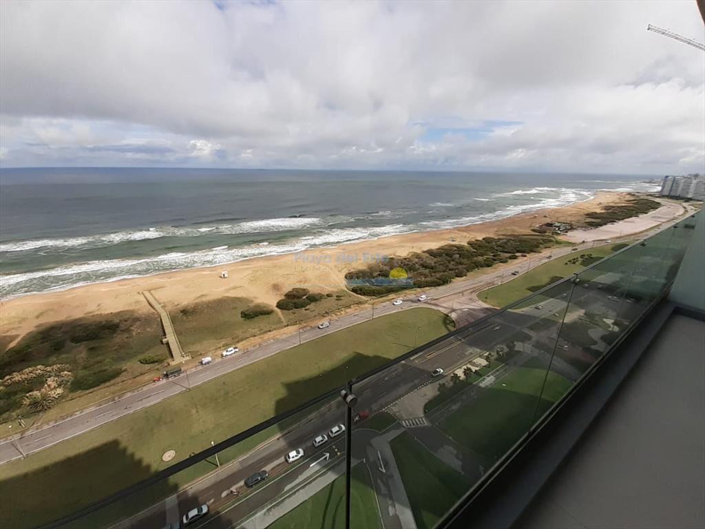 Apartamento en venta de 3 dormitorios en Torre Le
