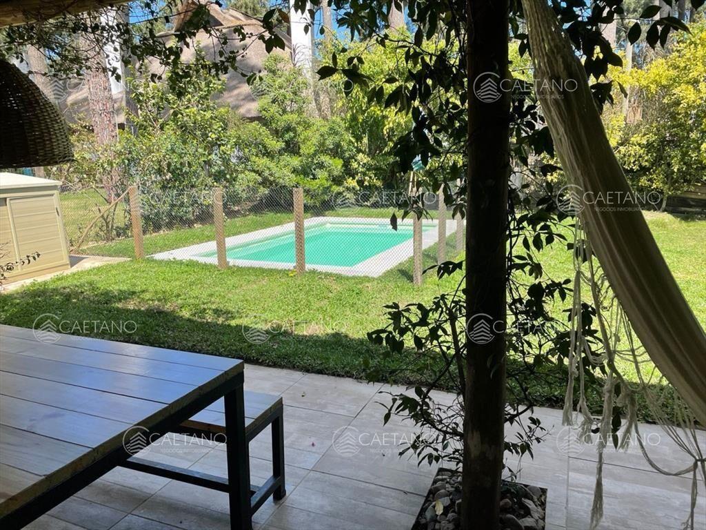 Hermosa casa en venta en Burnett