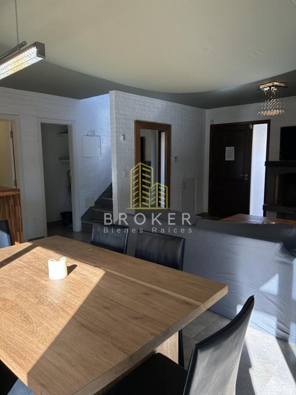 Venta de Duplex en Barrio Privado, Playa Mansa.