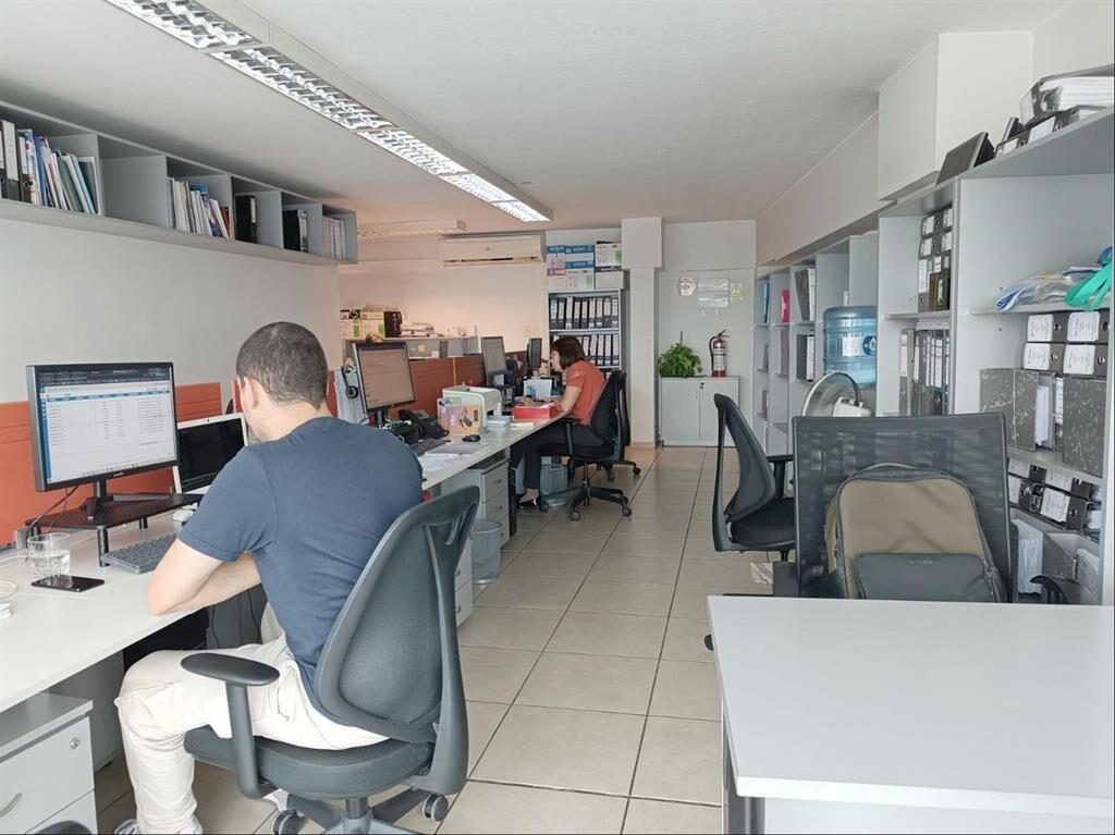 VENTA -OFICINA- UBICACIÓN PRIVILEGIADA