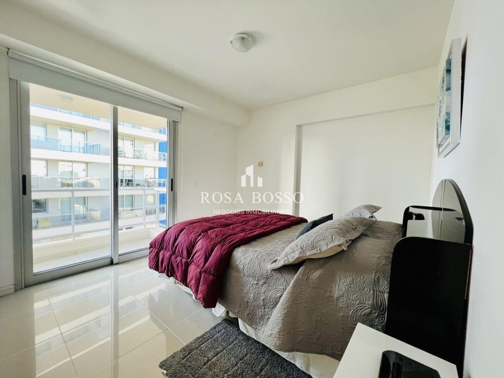 Venta Departamento 1 dormitorio y medio Punta del